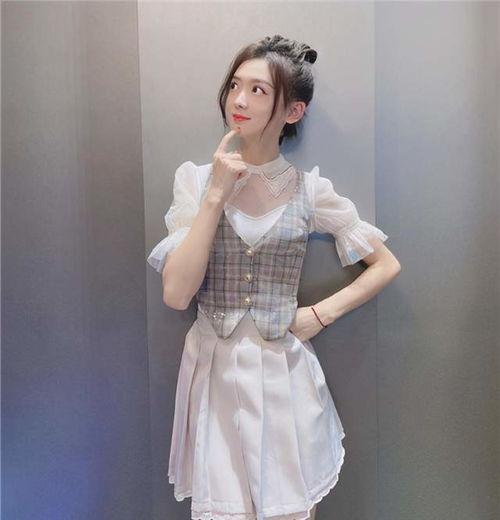 灵儿吃瓜,揭秘娱乐圈背后的那些事儿