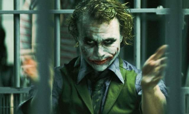 蝙蝠侠吃瓜 素材,揭秘哥谭市隐藏的神秘美食传说